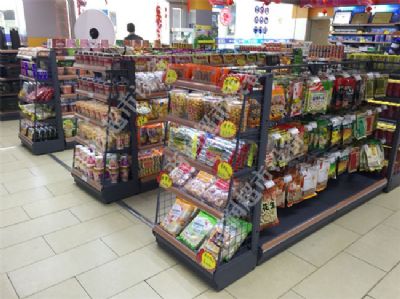 便利店貨架